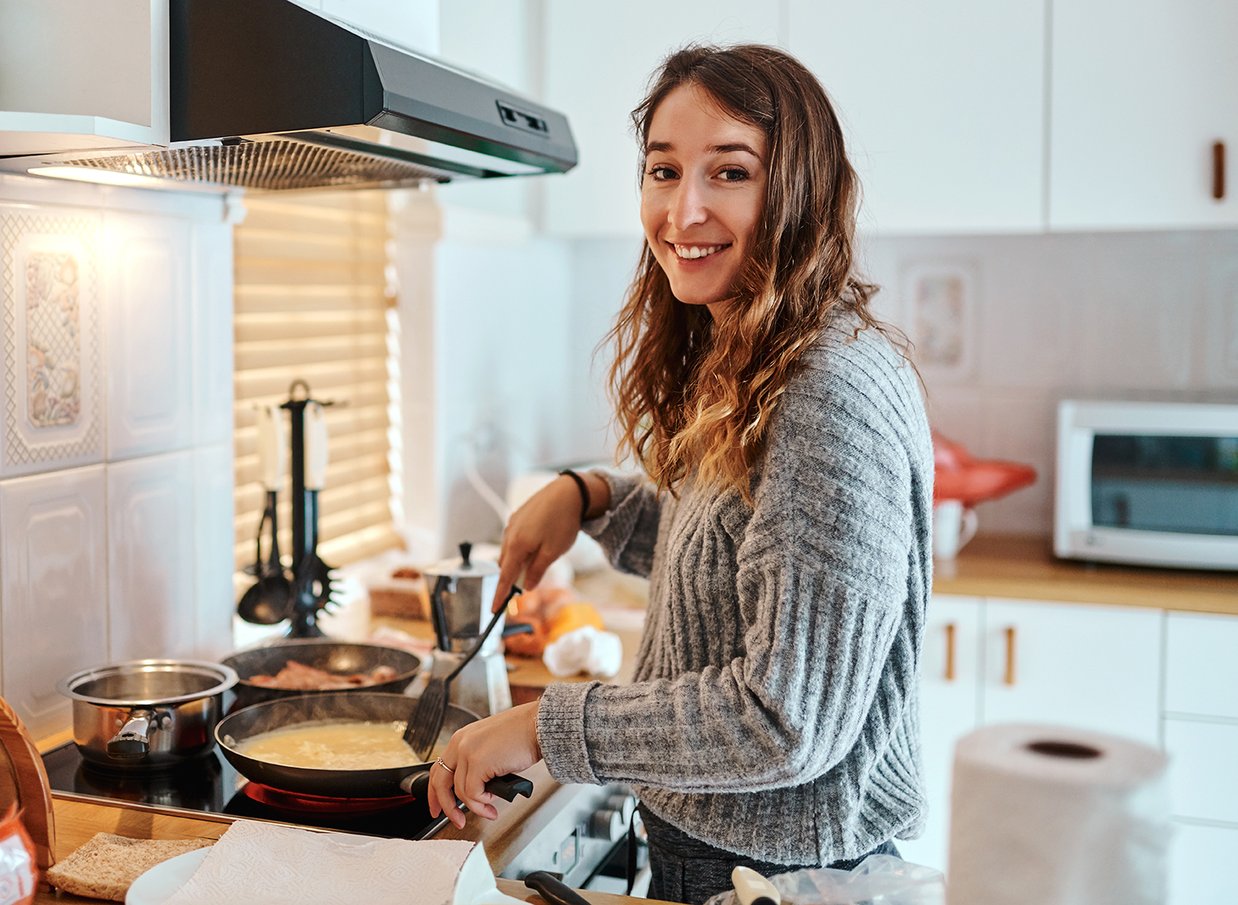 Portraits_Carers_Young Carer_iStock-1098232490_7_web-VMCH32609