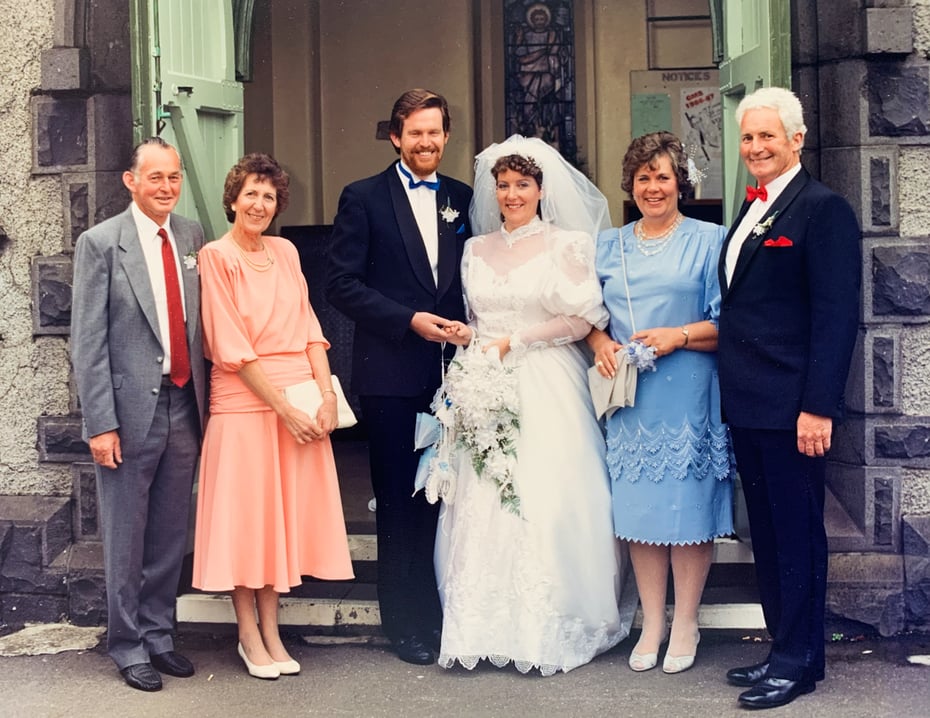 Dianne and John on their wedding day in 1987